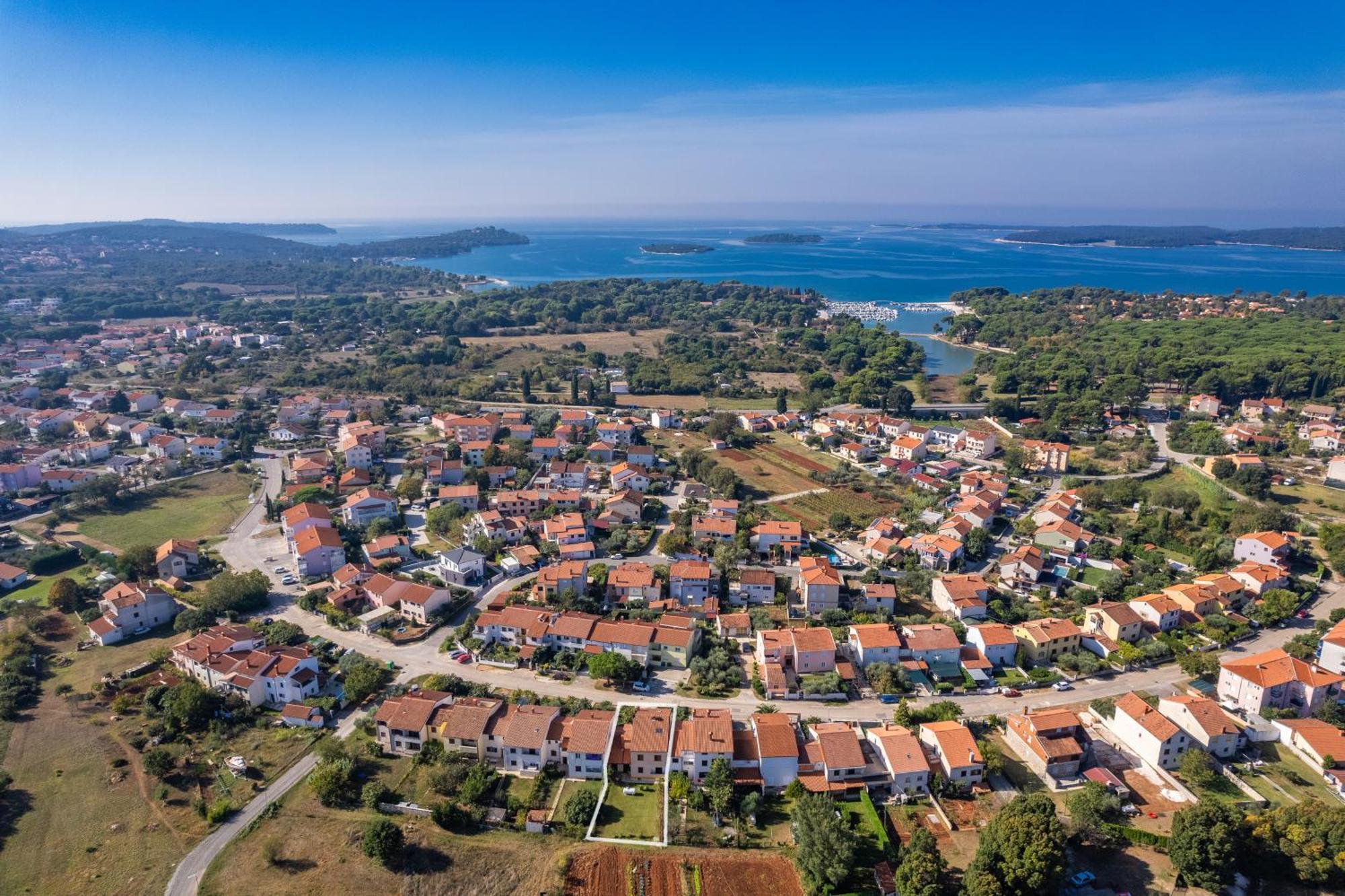 Apartment Delton Fažana Dış mekan fotoğraf