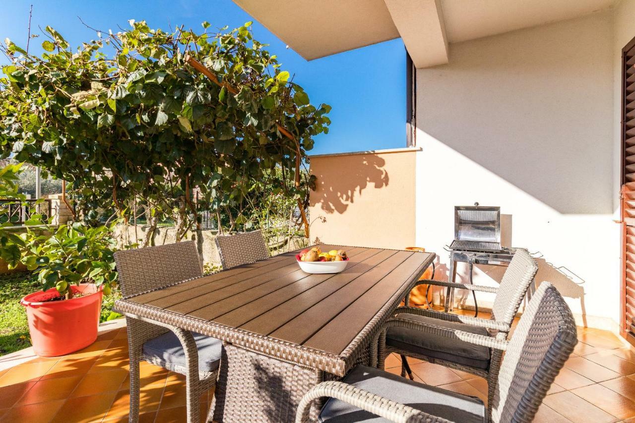 Apartment Delton Fažana Dış mekan fotoğraf